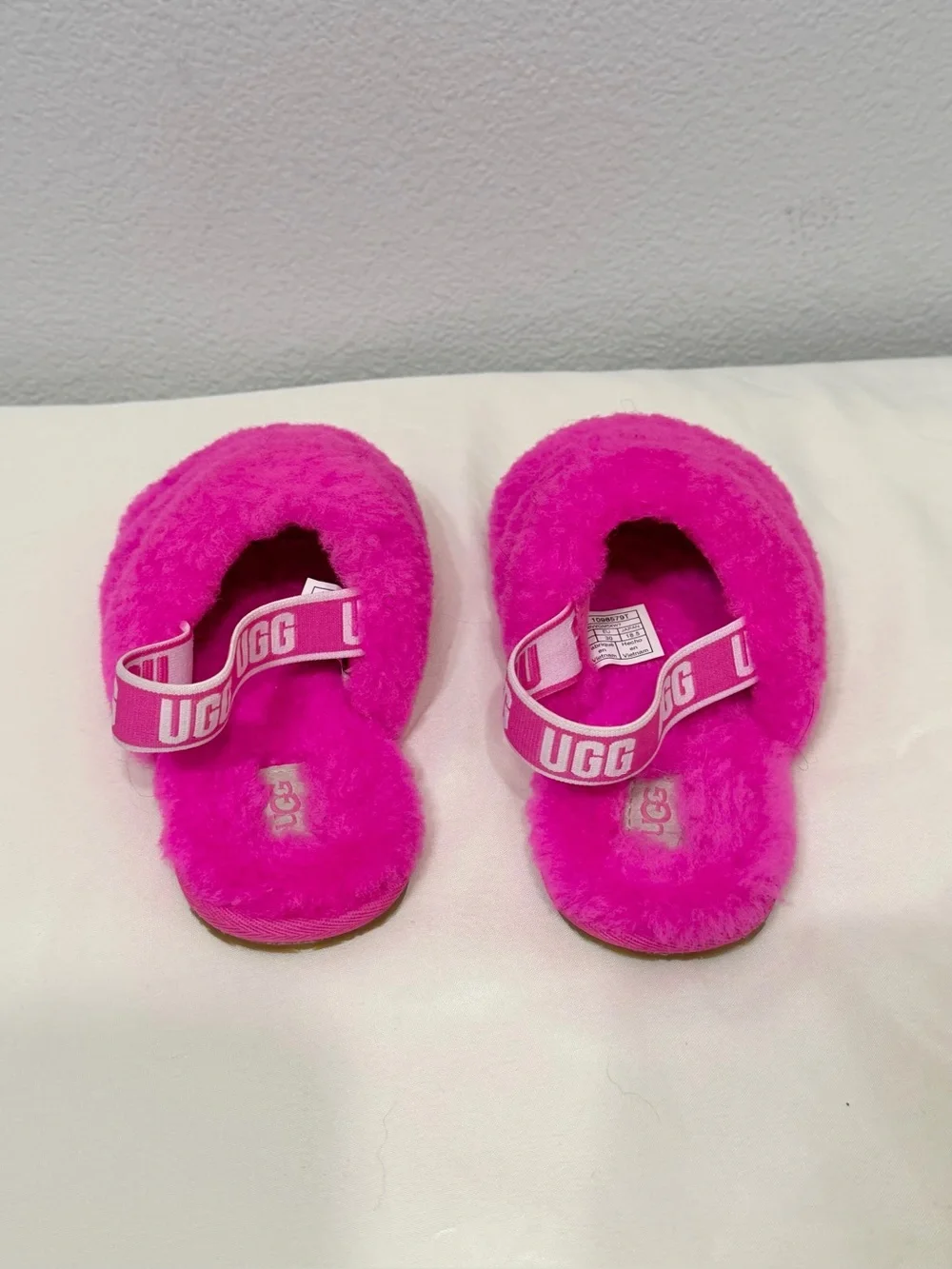 UGG Slippers Hot Pink Fluff Yeah Slide Sandals Logo Strap Cozy Girl Kid 12